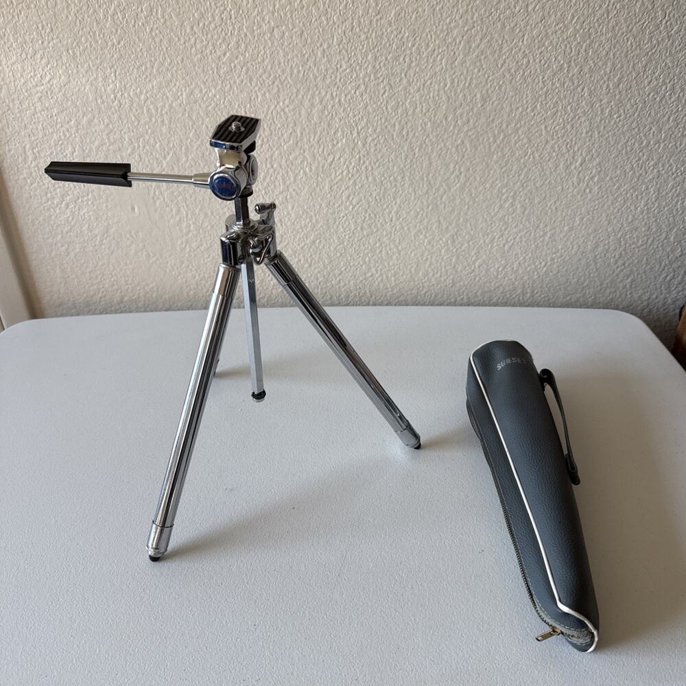 Sunset Tripod 11.5" Expands to 40” With Case